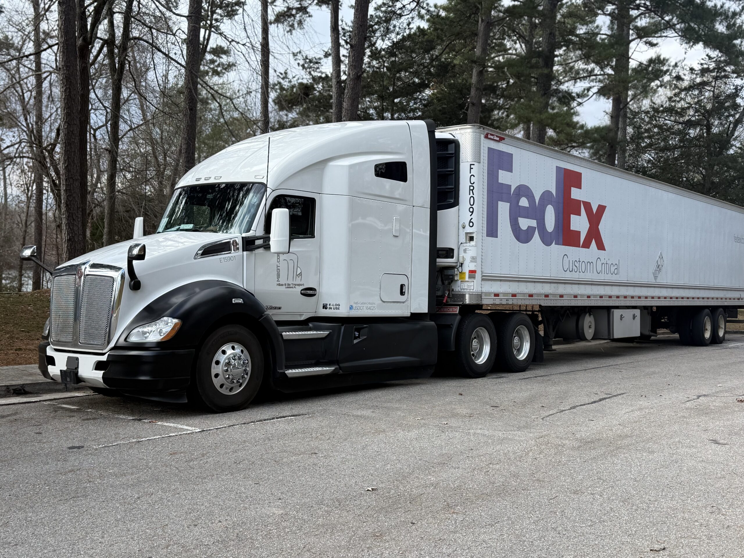 M2GT Truck and Trailer